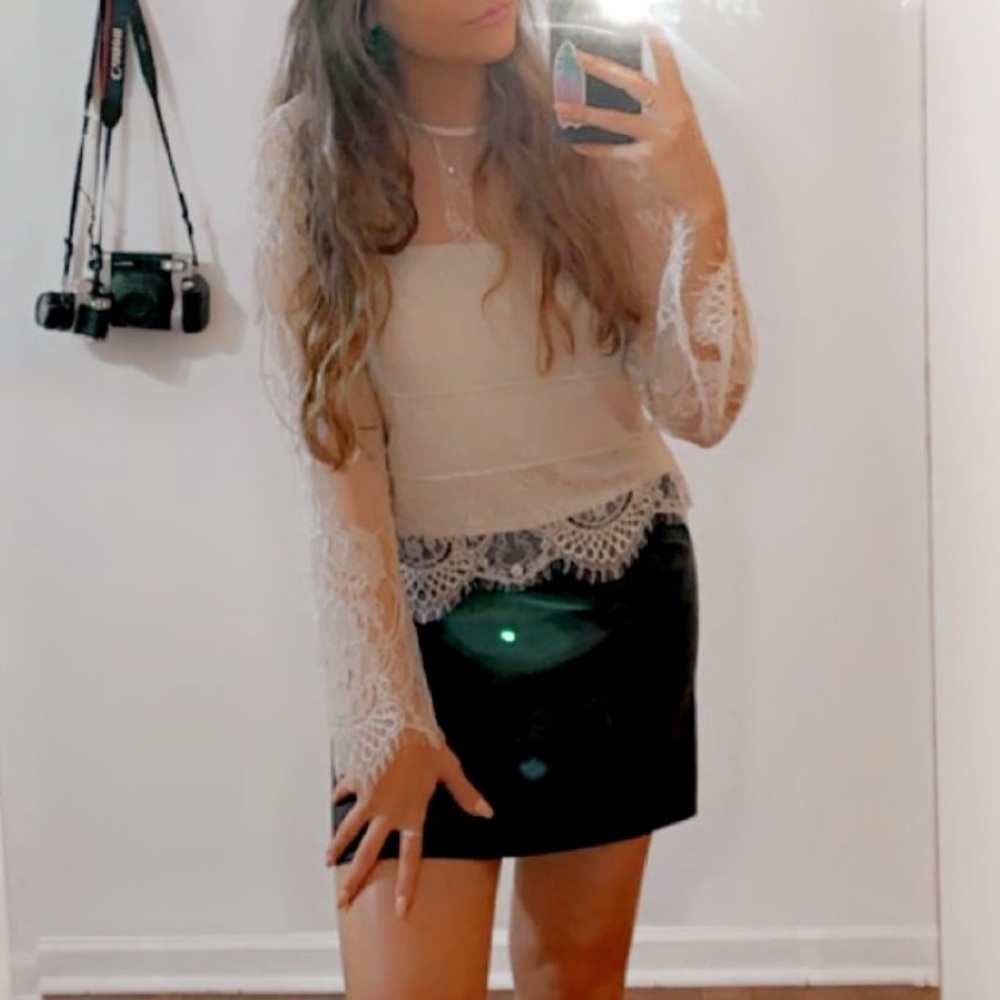 AE lace top
